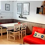 Mare Boutique By Flat Mаnаger Apartmán Pomorie