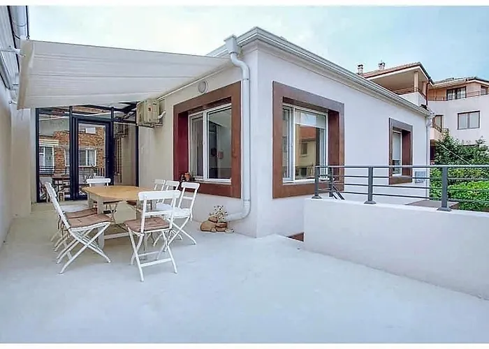 Mare Boutique By Flat Mаnаger * Pomorie